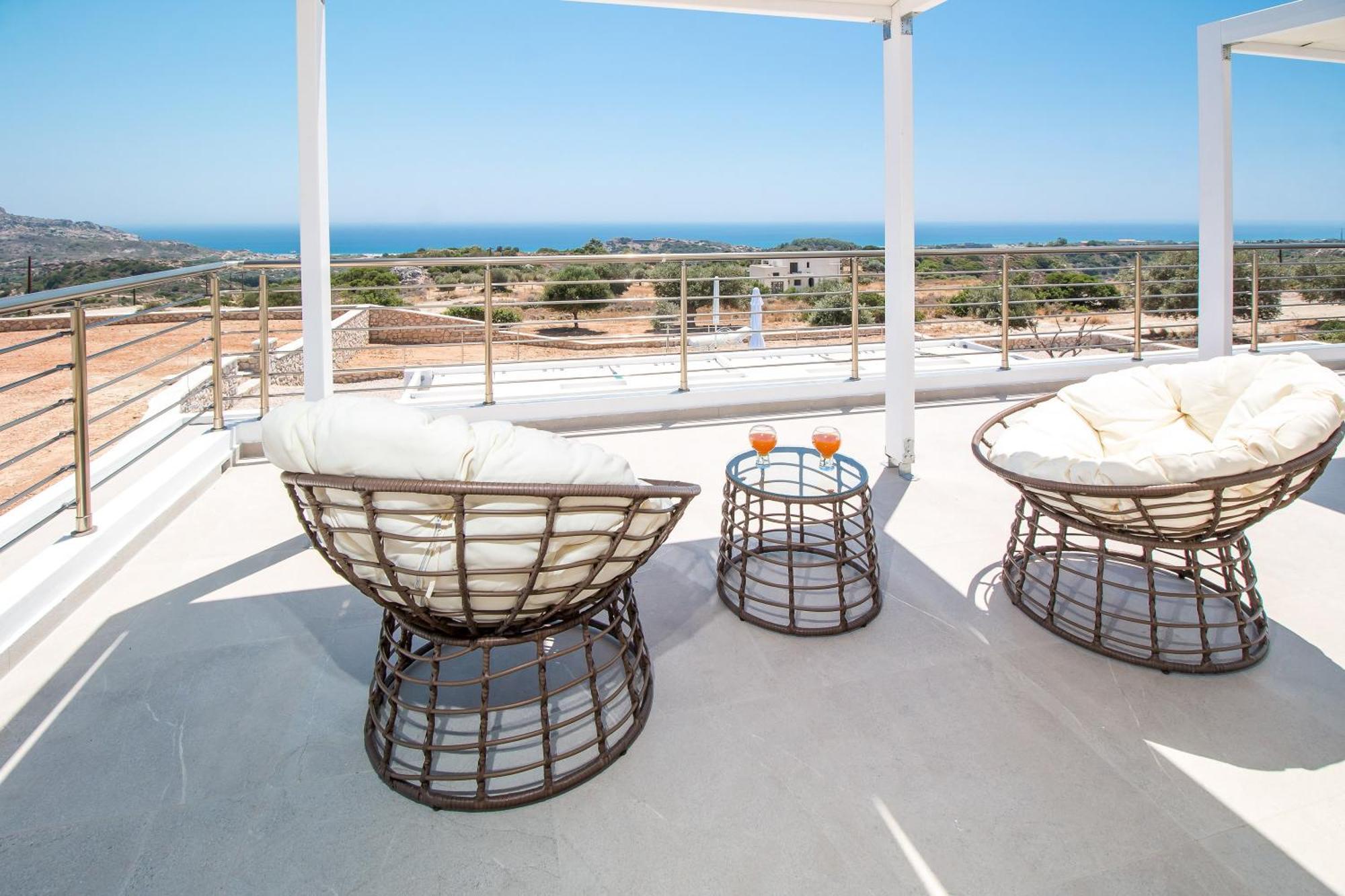 Francis & Gregorys Luxury Villas Afantou Exterior foto